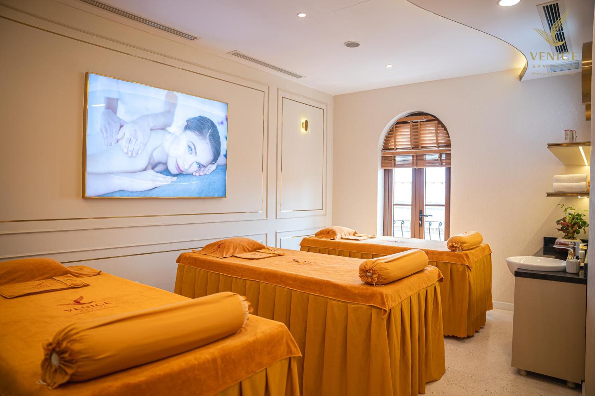 Roma Hotel Phu Quoc - Free Airport Shuttle & Sunset Town Tour Eksteriør billede