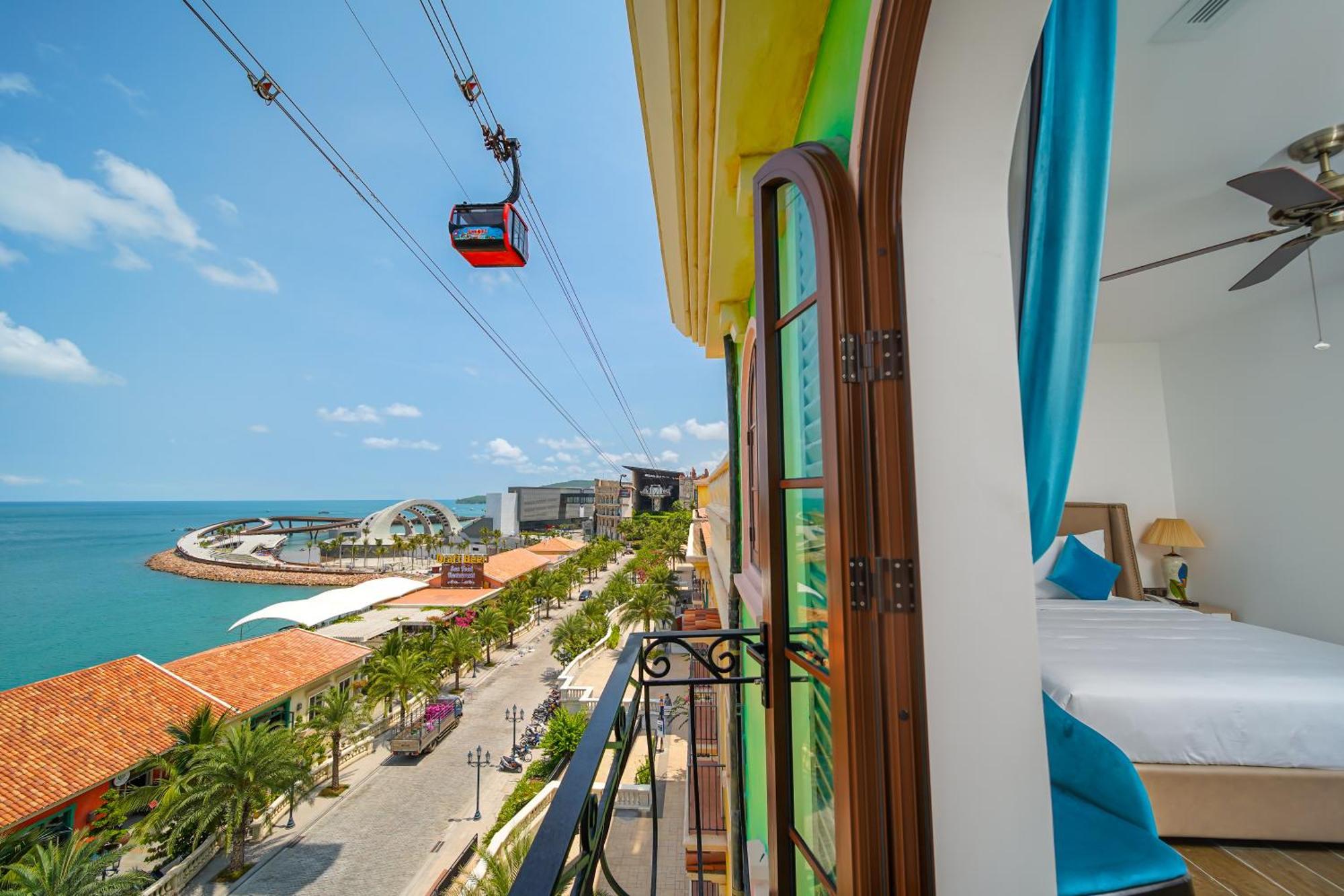 Roma Hotel Phu Quoc - Free Airport Shuttle & Sunset Town Tour Eksteriør billede